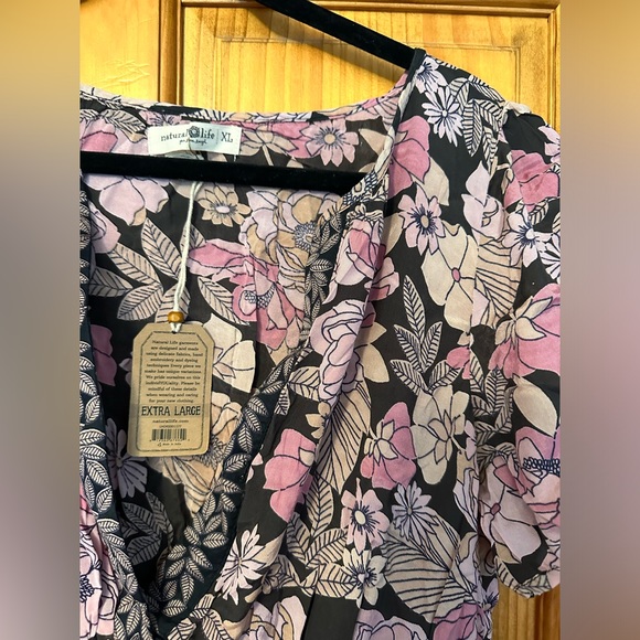 Bella Maxi Dress - Light Pink Floral - Picture 5 of 5